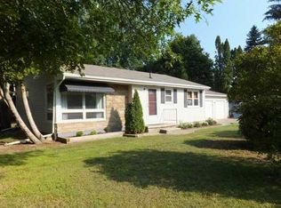 5944 Okemos Rd, East Lansing, MI 48823