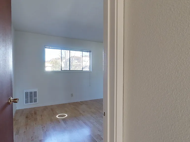 Parker House — Photo 25