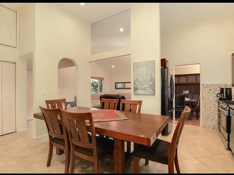 830 Hacienda Dr — Photo 6