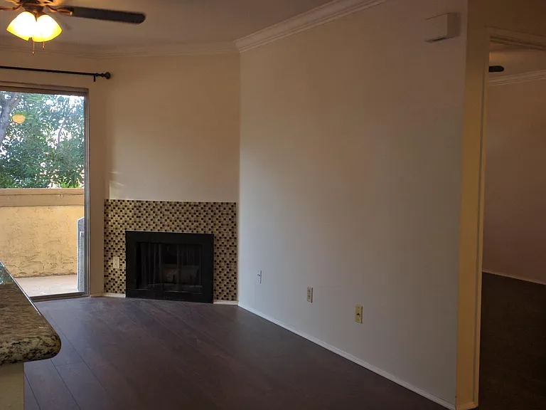 201 Woodland Pkwy — Photo 8