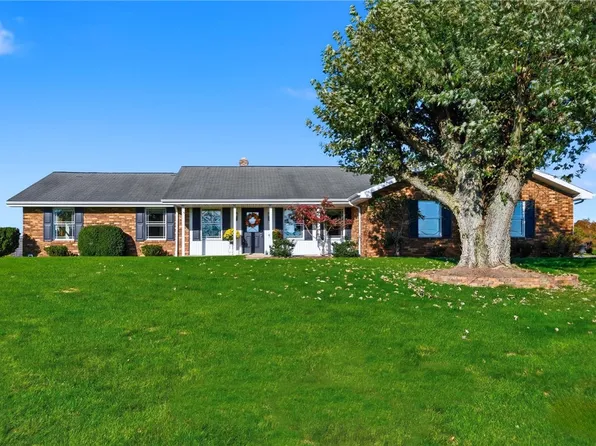 127 E Buffalo Church Rd, Washington, PA 15301