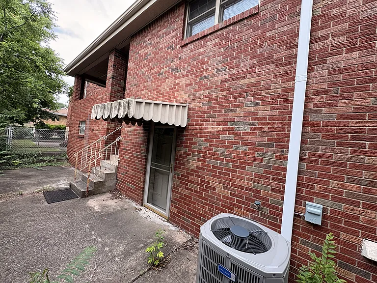 2119 Saint Leo St — Photo 10