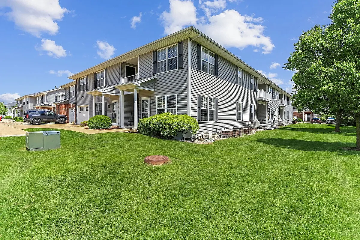 Building Photo - 103 Yorkminster Ln #10