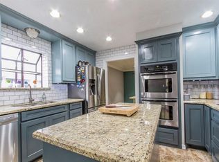 7222 Creek Crest Dr, Houston, TX 77095