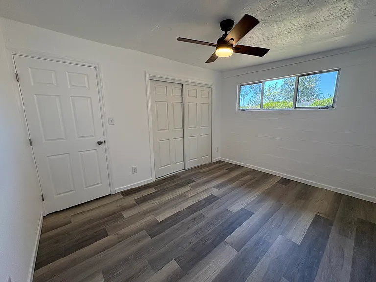 819 W Vista Way — Photo 9