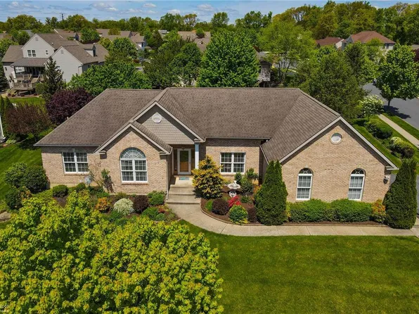 5297 Lamb Ter, Allentown, PA 18106