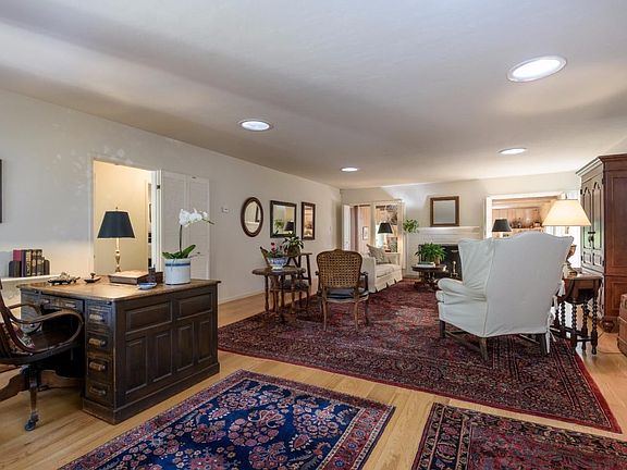 4th image of 709 Bucknell Dr