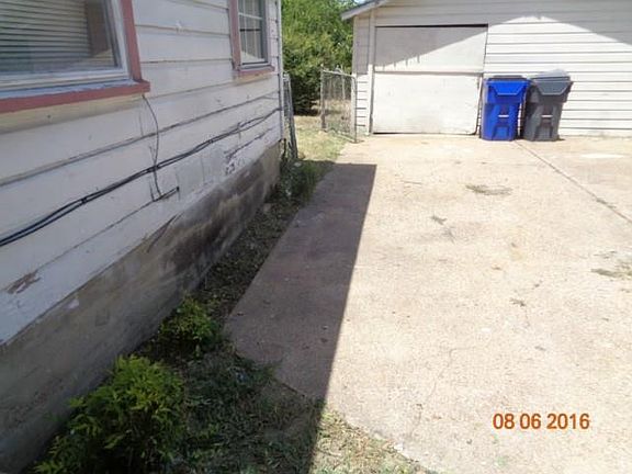 4th image of 1007 E Woodin Blvd