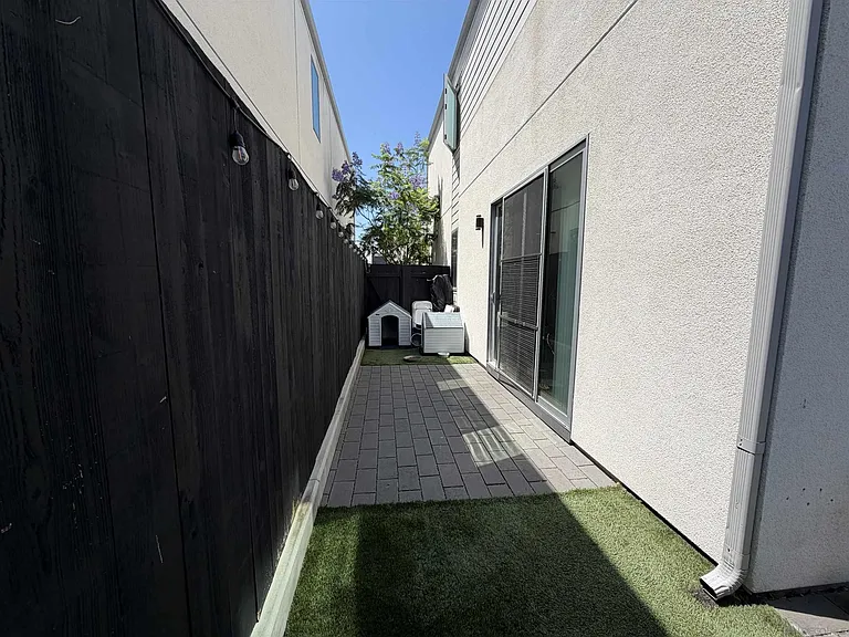 1166 Holly Ave #7 — Photo 17