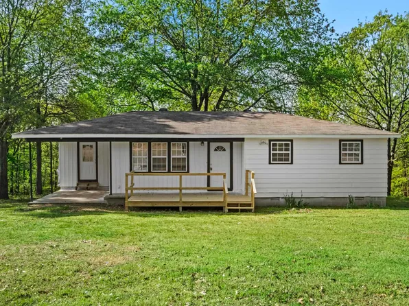 36 E Republican Rd, Greenbrier, AR 72058