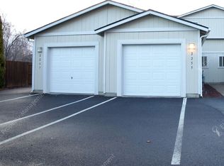 2255 SW Timber Ave, Redmond, OR 97756