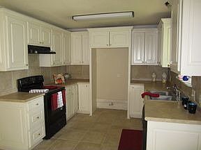 4th image of 5910 Yukon Dr