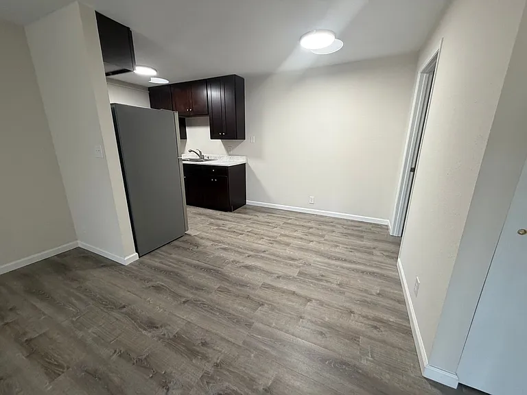 3408 Balboa Ln #32 — Photo 5