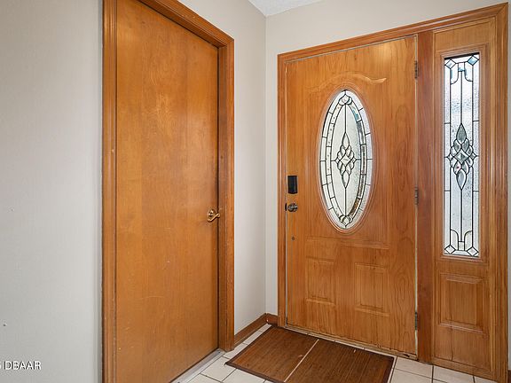 4th image of 1305 Northside Dr