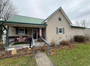 580 1st St NE, Linton, IN