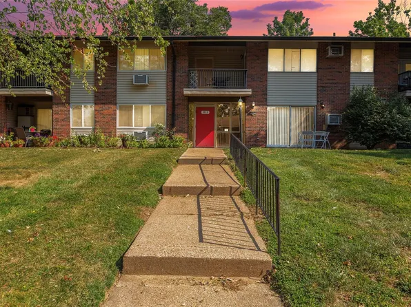 9015 Villaridge Ct APT G, Saint Louis, MO 63123