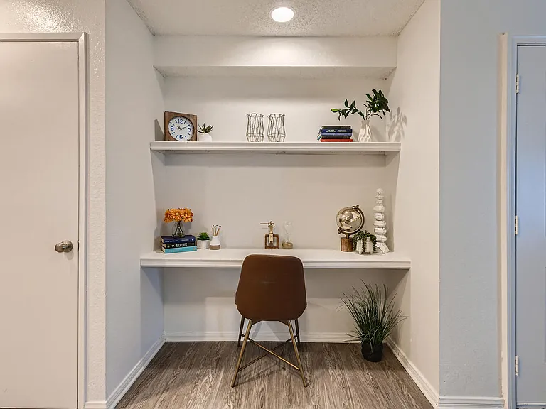 Sixteen60 Apartment Homes — Photo 16