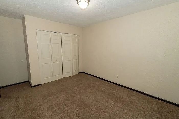 12144 Pennyroyal Ln — Photo 24