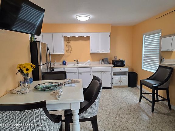 3rd image of 145 E Alachua Ln APT 11