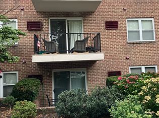 222 E Montgomery Ave APT 301, Ardmore, PA 19003