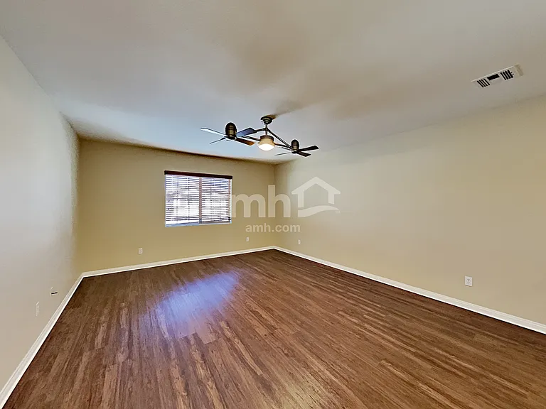 6489 Holyrod Park Ct — Photo 10