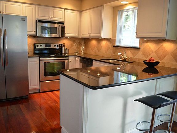 4th image of 11623 NE 90th St