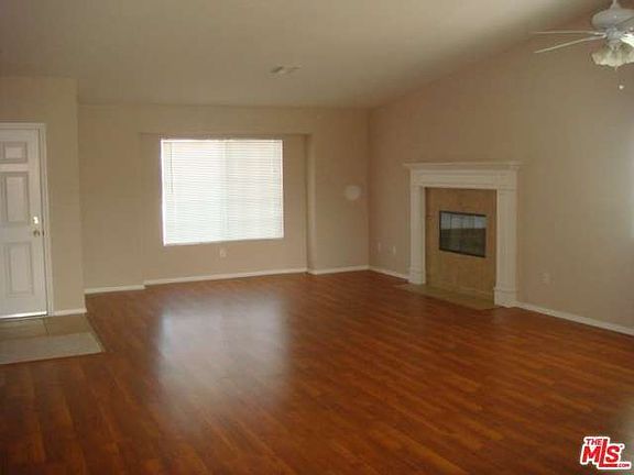4th image of 65927 Estrella Ave