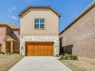 2313 Chrystal Falls Dr, Carrollton, TX 75006