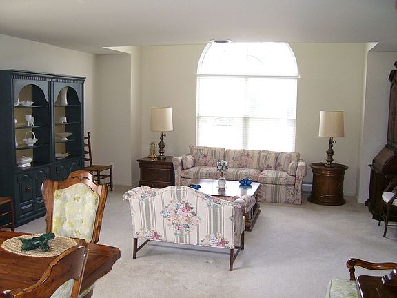 Living Room has Palladium Window 