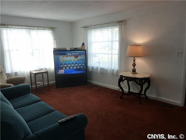2nd image of 115 Wally Rd