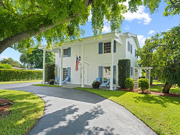 5th image of 6410 Carambola Circle