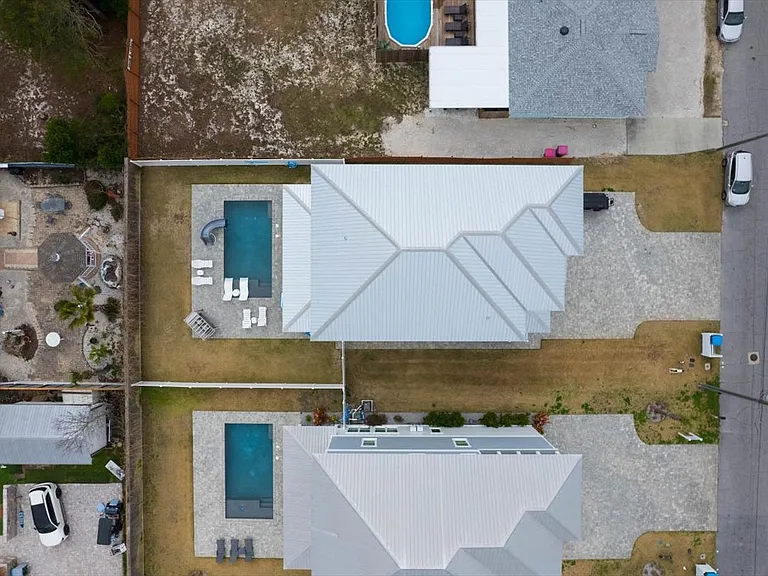 503 Albatross St — Photo 78