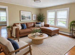 39 Rochester St APT 3, Westbrook, ME 04092