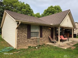 5727 Willow Chase Cir, Springfield, OH 45502