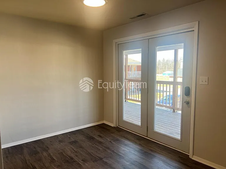 1005 E Pearl St #C — Photo 23