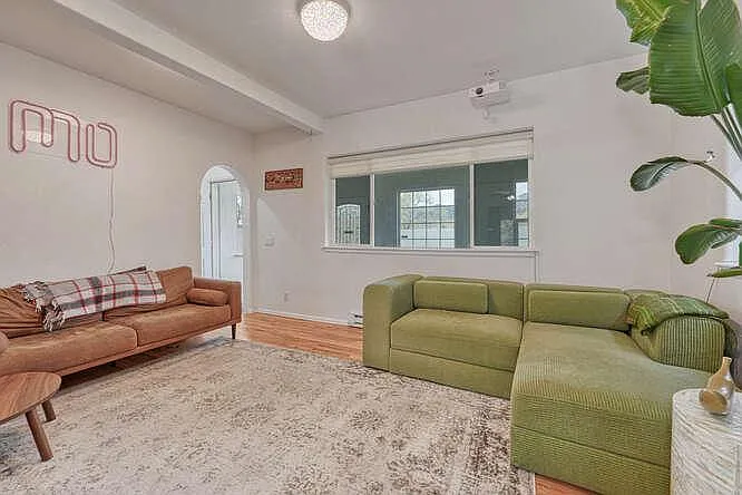 2904 W Colorado Ave — Photo 3