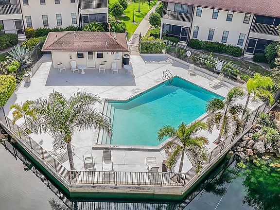 2nd image of 5277 Treetops Dr #204