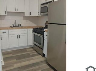 3908 W Girard Ave #2R, Philadelphia, PA 19104