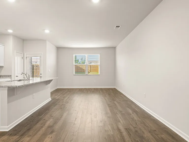 4332 Newland St — Photo 11