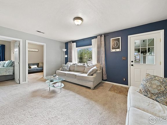 5th image of 1009 W Beaver Ave