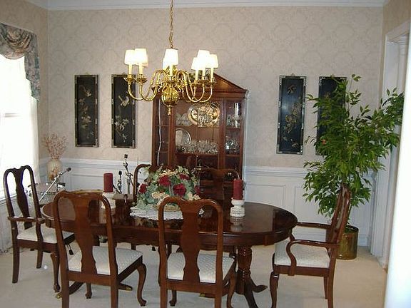 5th image of 3435 Williams Pl SE