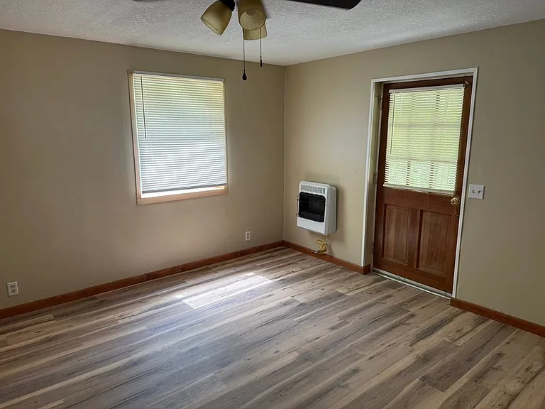 92 Grey Fox Ln — Photo 10