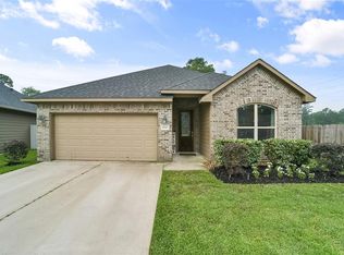 9930 S Hummingbird Ct, Conroe, TX 77385