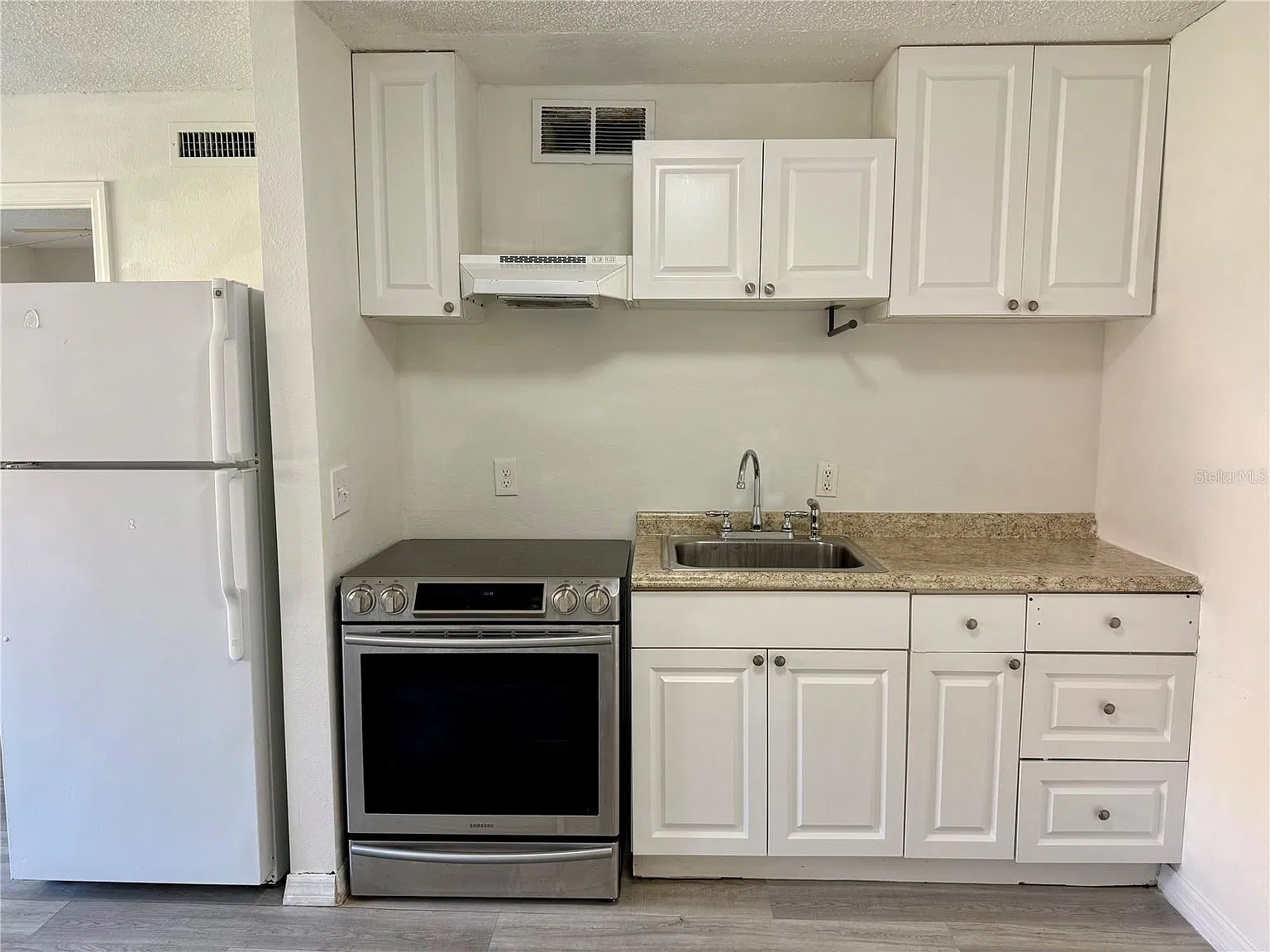1 bed, 525 sqft, $1,095 — Photo 3