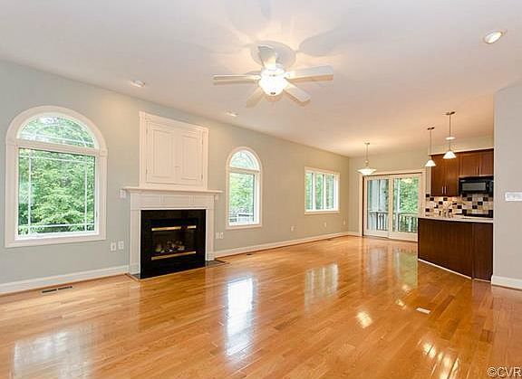 3rd image of 7900 Dunnottar Ct
