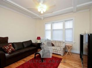 551 W Wellington Ave APT 3S, Chicago, IL 60657