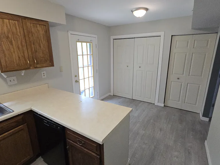 400 Beadle Dr #A — Photo 11