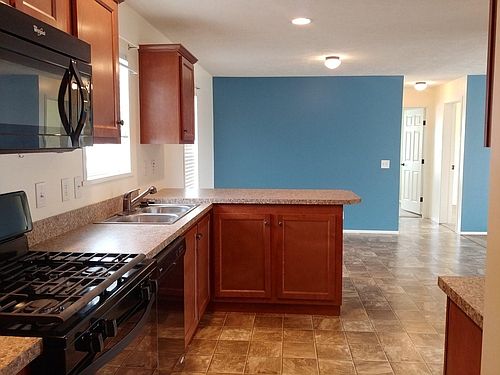 1st image of 3588 Bentwood Cir W