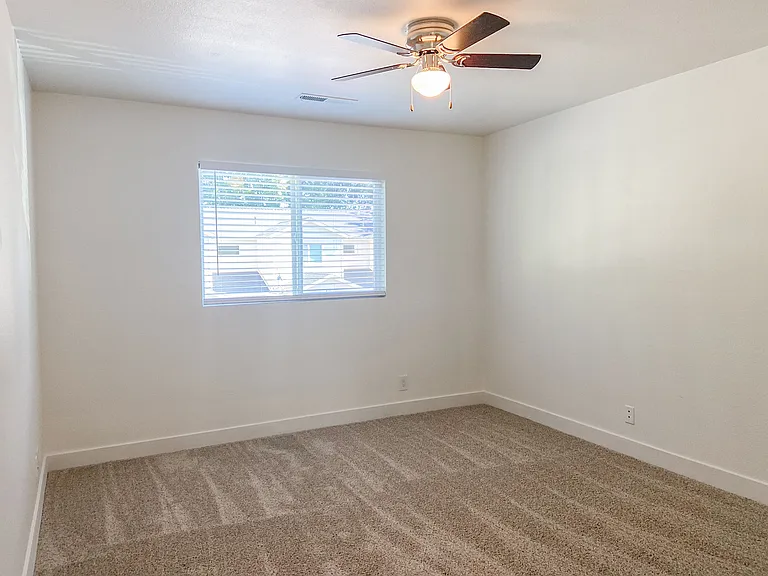 480 Posada Way — Photo 22