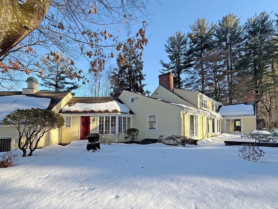 2nd image of 74 Prynne Ridge Rd